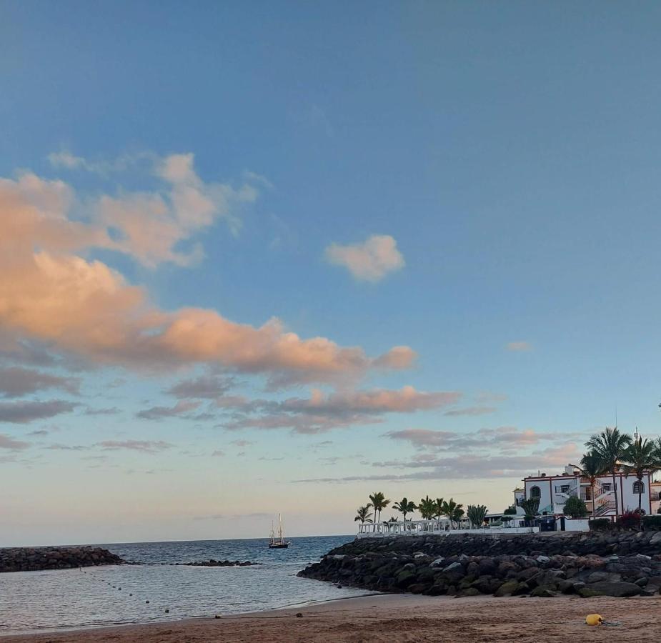 Апартаменти Vv Caracola Пуерто-де-Моган Екстер'єр фото